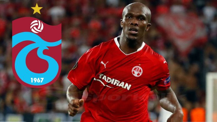 Anthony Nwakaeme Anthony Nwakaeme Trabzonspor