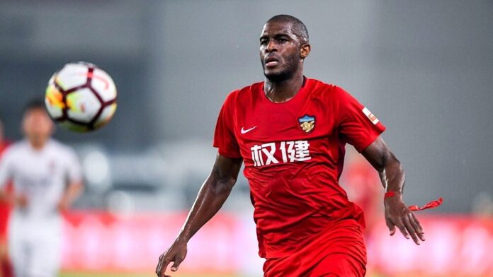 Anthony Modeste imza attı Anthony Modeste
