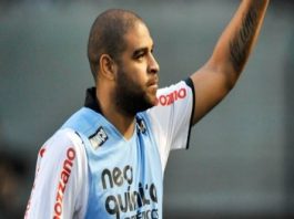 adriano-futbola-donuyor