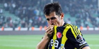Emre için imza an meselesi emre-icin-imza-an-meselesi