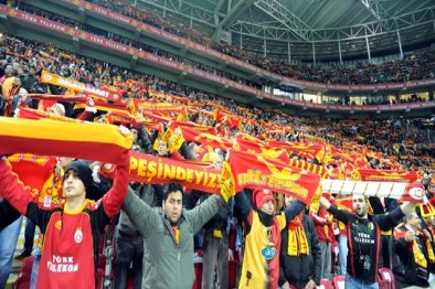 galatasaray-3-ay-sonra-arena-da