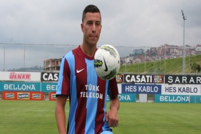 trabzon-da-emre-gural-parl-yor