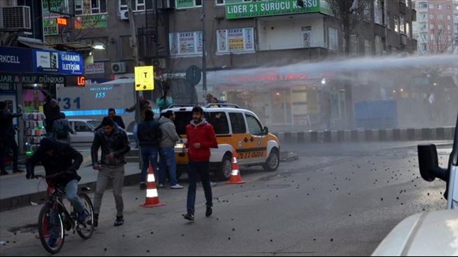 Amedspor kazandı Diyarbakır'da olay çıktı
