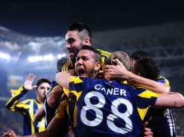 Fenerbahçe Galatasaray'ı yakalayamadı