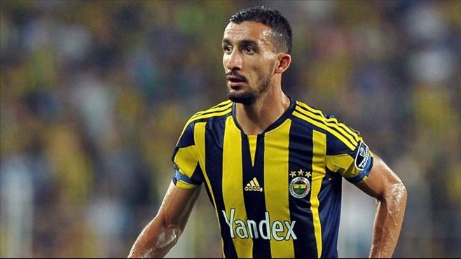 Fenerbahçe’den Mehmet Topal'a yeni sözleşme