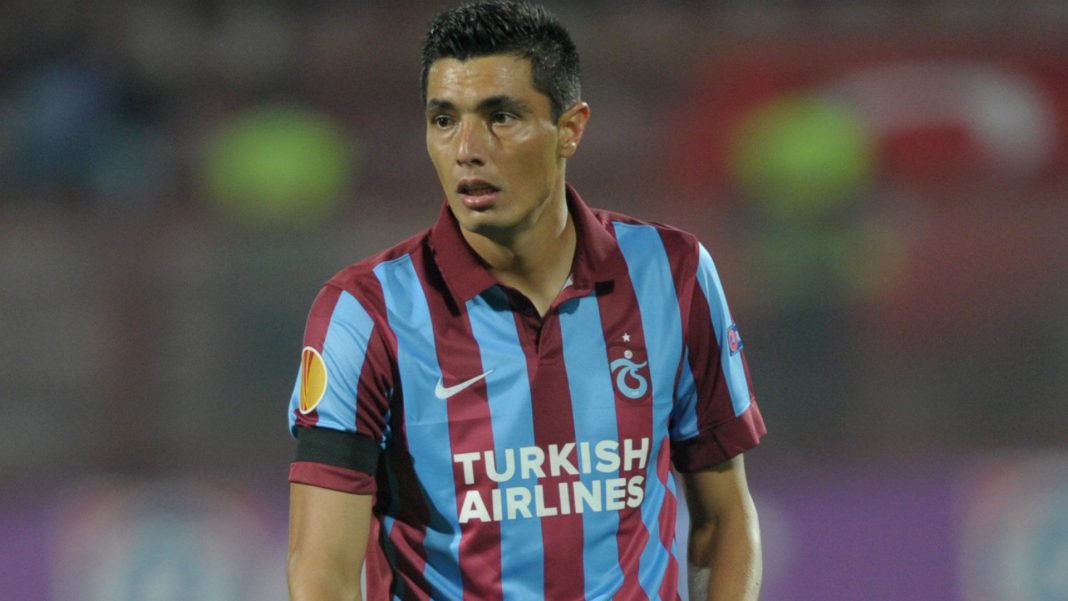 Malaga Oscar Cardozo’yu istiyor