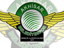 akhisar-da-2-oyuncu-kadro-disi-kaldi