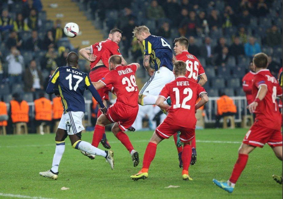 fenerbahce-2-zorya-0