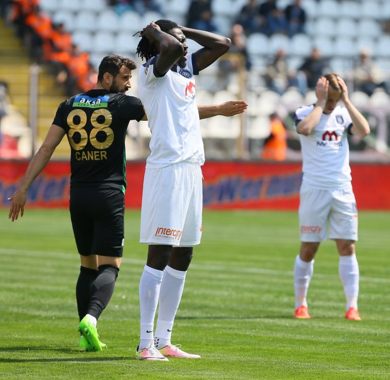 Başakşehir yine takıldı