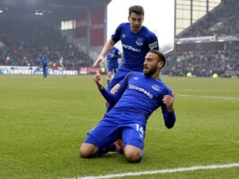 Cenk Tosun Everton