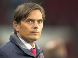 Fenerbahçe teknik direktör Phillip Cocu ile görüşüyor