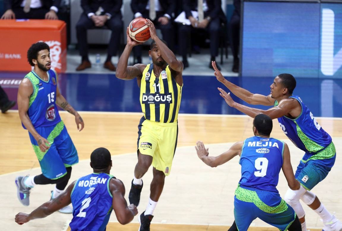 Tofaş Fenerbahçe Doğuş serinin 4.maçı