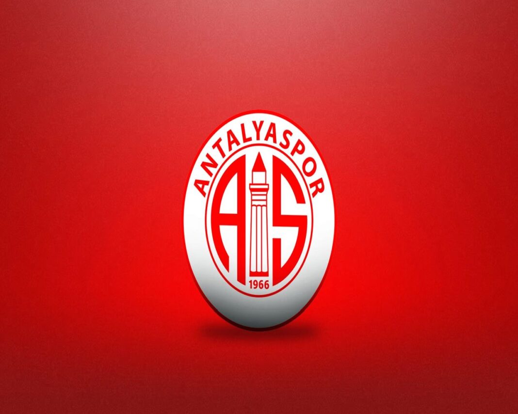 Antalyaspor Fenerbahçe cezalı oyuncular