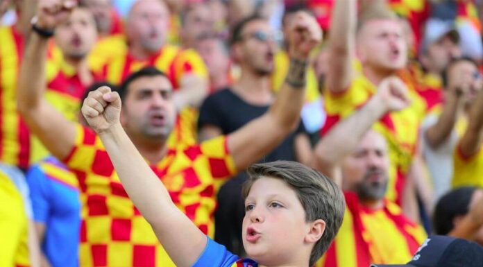 Bursaspor ve Erzurumspor küme düştü