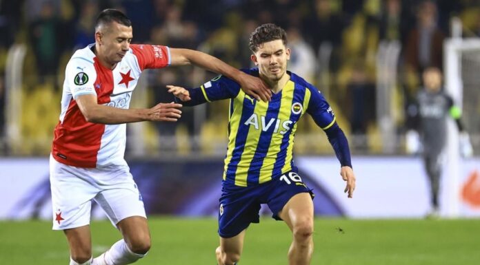 Ferdi Kadıoğlu Fenerbahçe