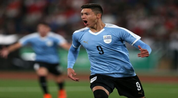 Liverpool Darwin Nunez transferini bitirdi