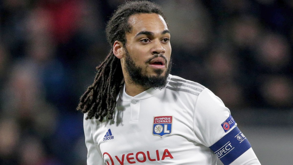 Jason Denayer Wolverhampton ile anlaşma aşamasında