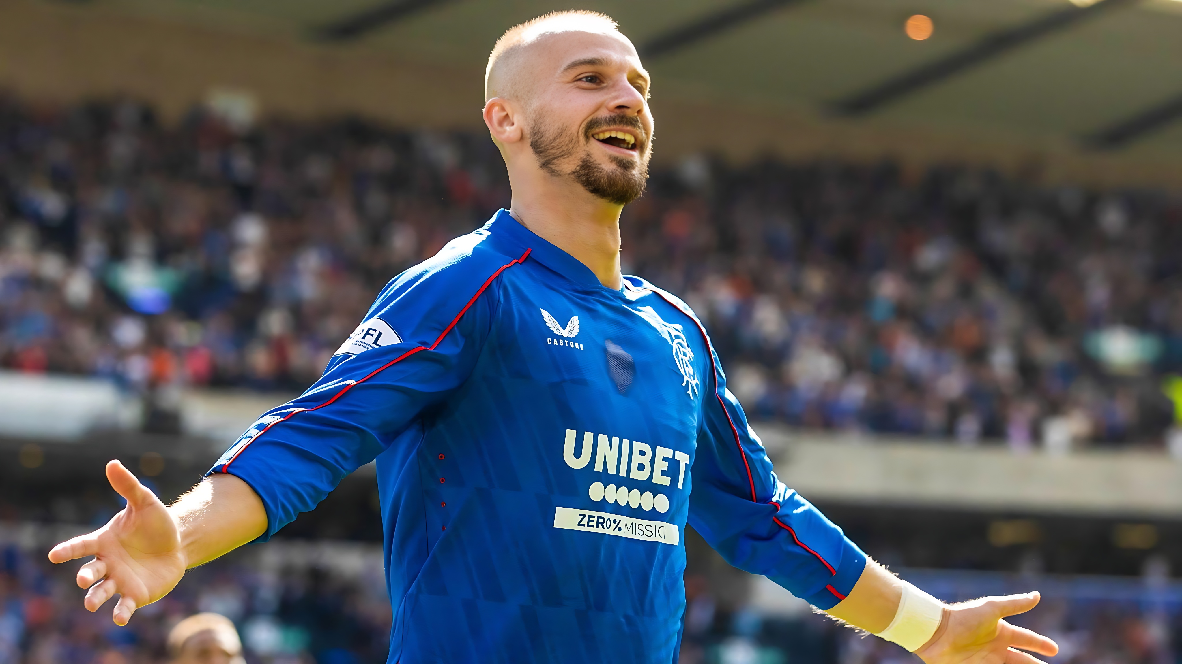 Beşiktaş Vaclav Cerny transferi için uğraşıyor.