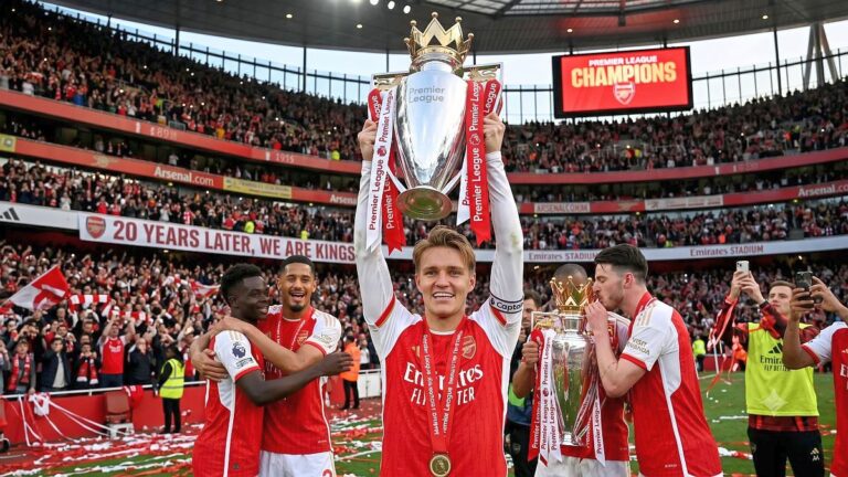 İngiltere’de Devrim Tamamlandı: Arsenal 22 Yıl Sonra Premier Lig Şampiyonu!
